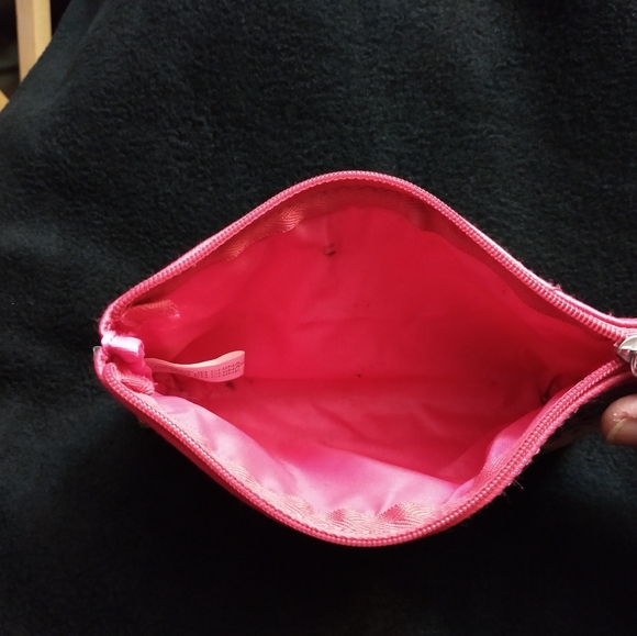 Kenneth Cole Reaction Cosmetic bag bundle - Picture 7 of 7